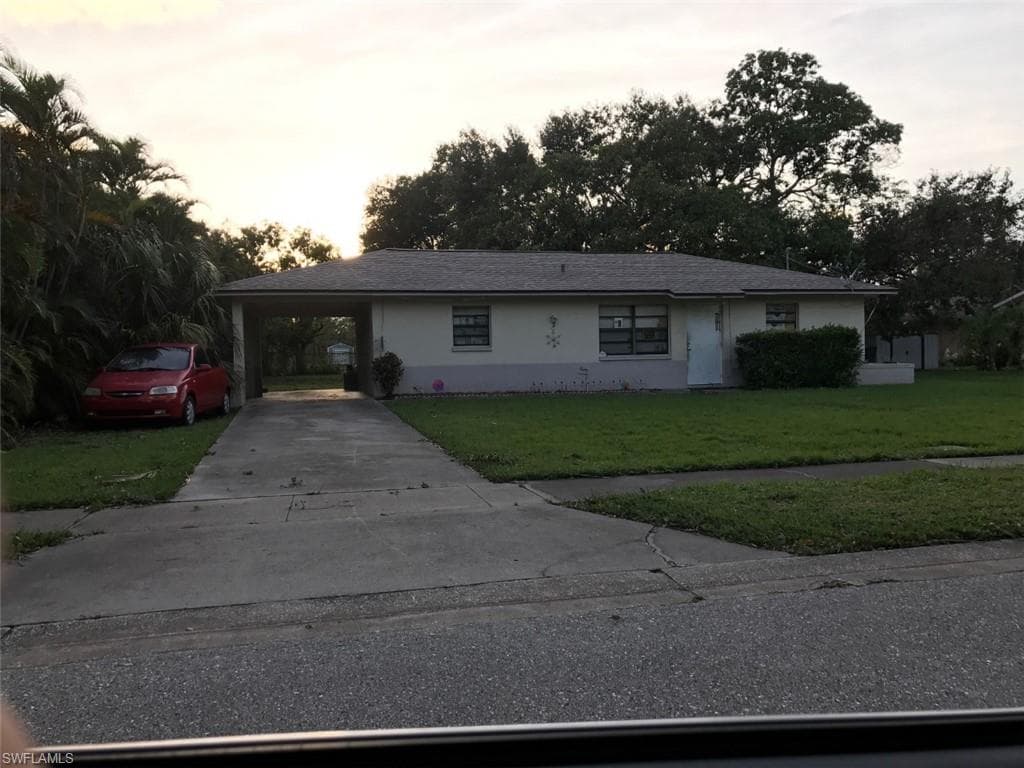 1958 Knight ST FORT MYERS, FL 33916