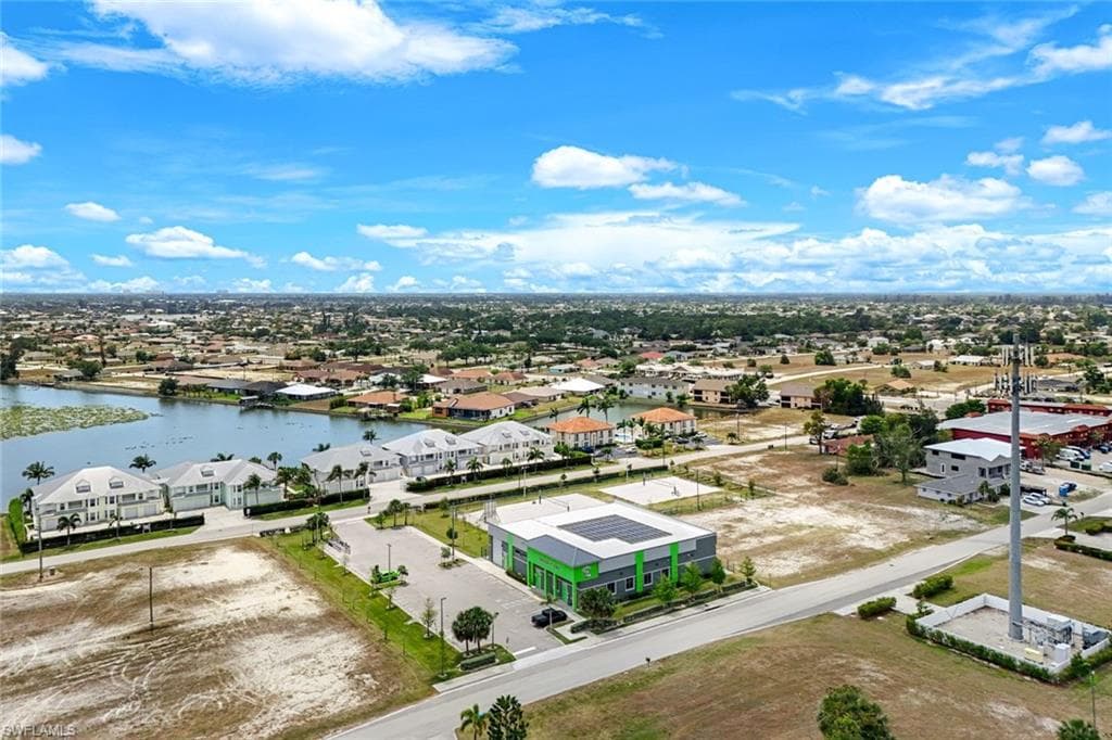 326 SW 2nd TER CAPE CORAL, FL 33991