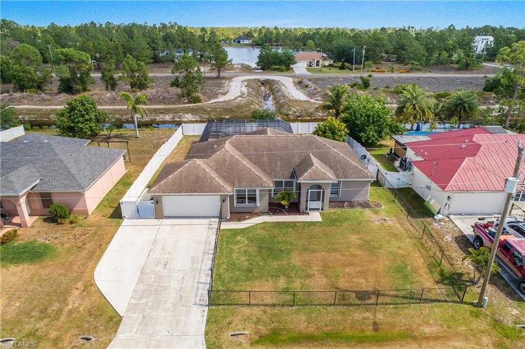 1227 Damen ST E LEHIGH ACRES, FL 33974