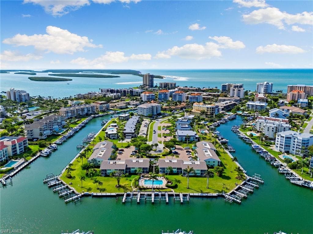 860 Panama CT 211 MARCO ISLAND, FL 34145