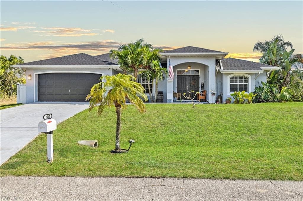 2042 26th ST CAPE CORAL, FL 33909
