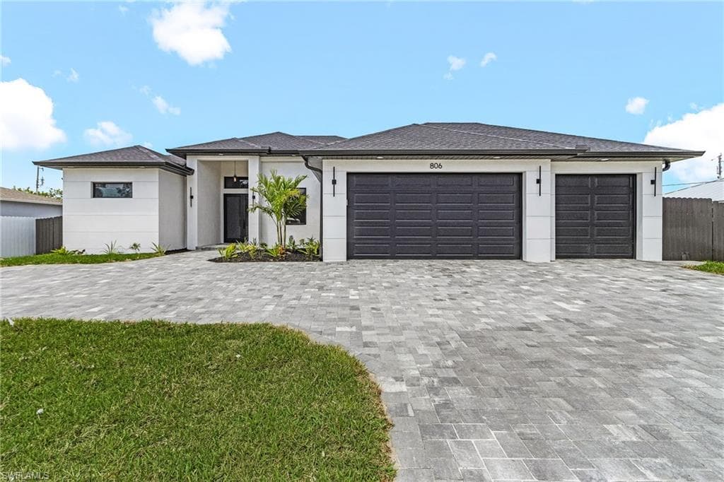 806 Santa Barbara BLVD CAPE CORAL, FL 33991