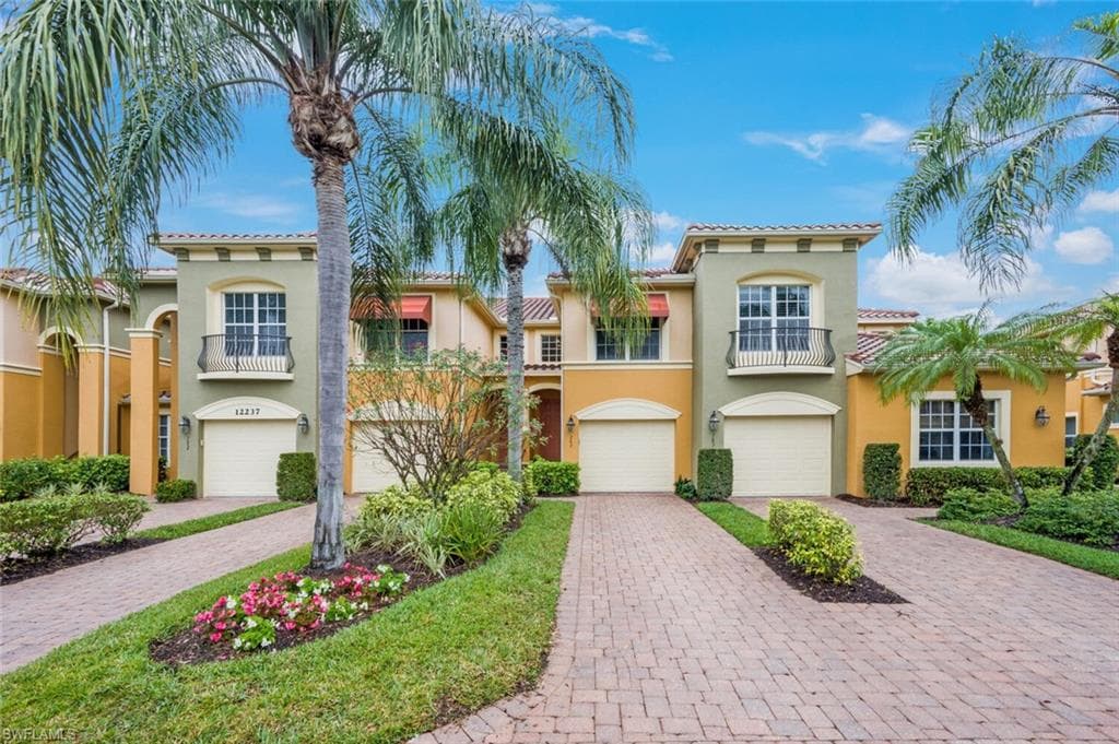 12237 Toscana WAY 203 BONITA SPRINGS, FL 34135