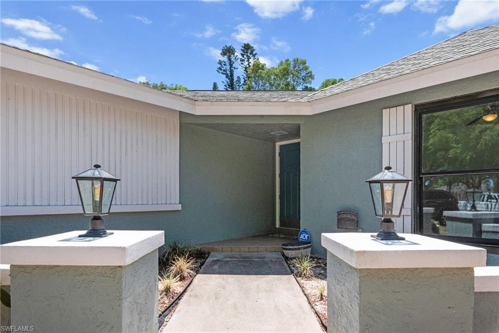 12331 McGregor BLVD FORT MYERS, FL 33919