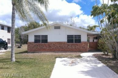 9767 Montana CT BONITA SPRINGS, FL 34135
