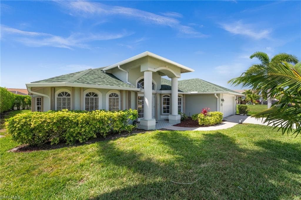 2122 SW 25th TER CAPE CORAL, FL 33914