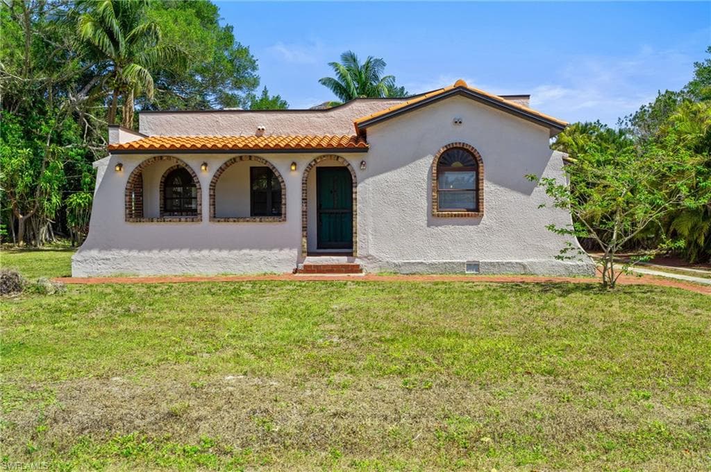 1725 Coronado RD FORT MYERS, FL 33901