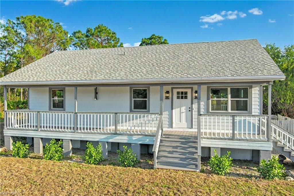407 W 17th ST LEHIGH ACRES, FL 33972