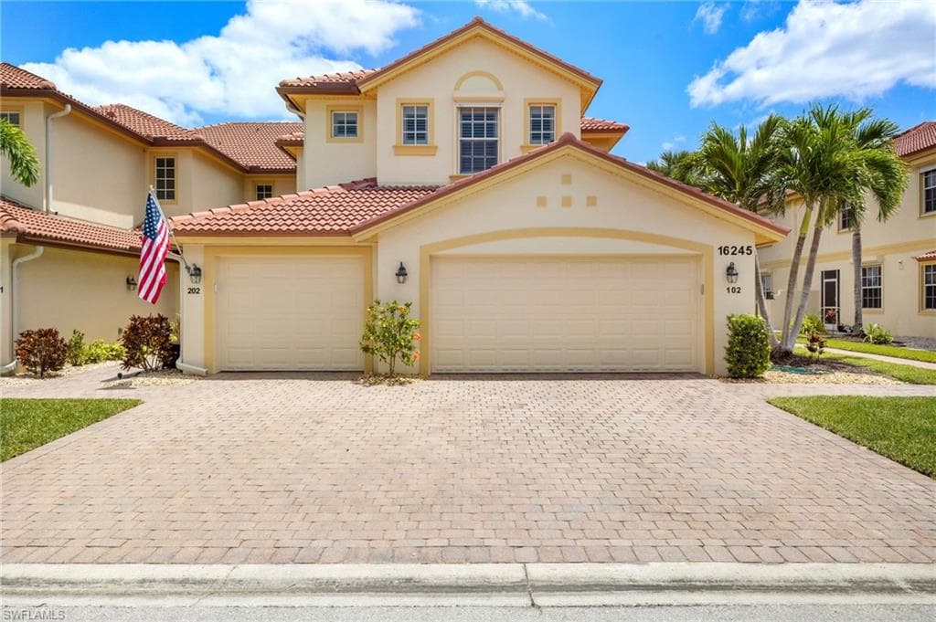16245 Coco Hammock WAY 202 FORT MYERS, FL 33908