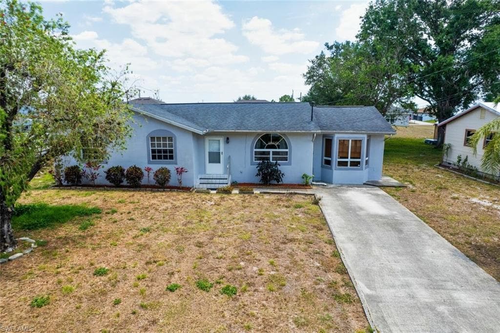 4005 15th ST SW LEHIGH ACRES, FL 33976