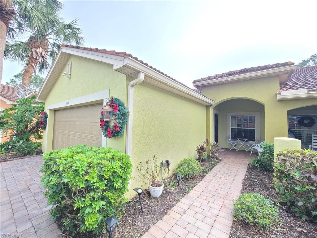 9249 Aegean CIR LEHIGH ACRES, FL 33936