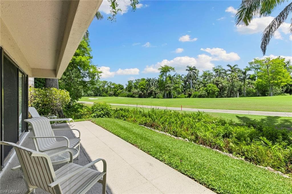 105 Wilderness DR B105 NAPLES, FL 34105