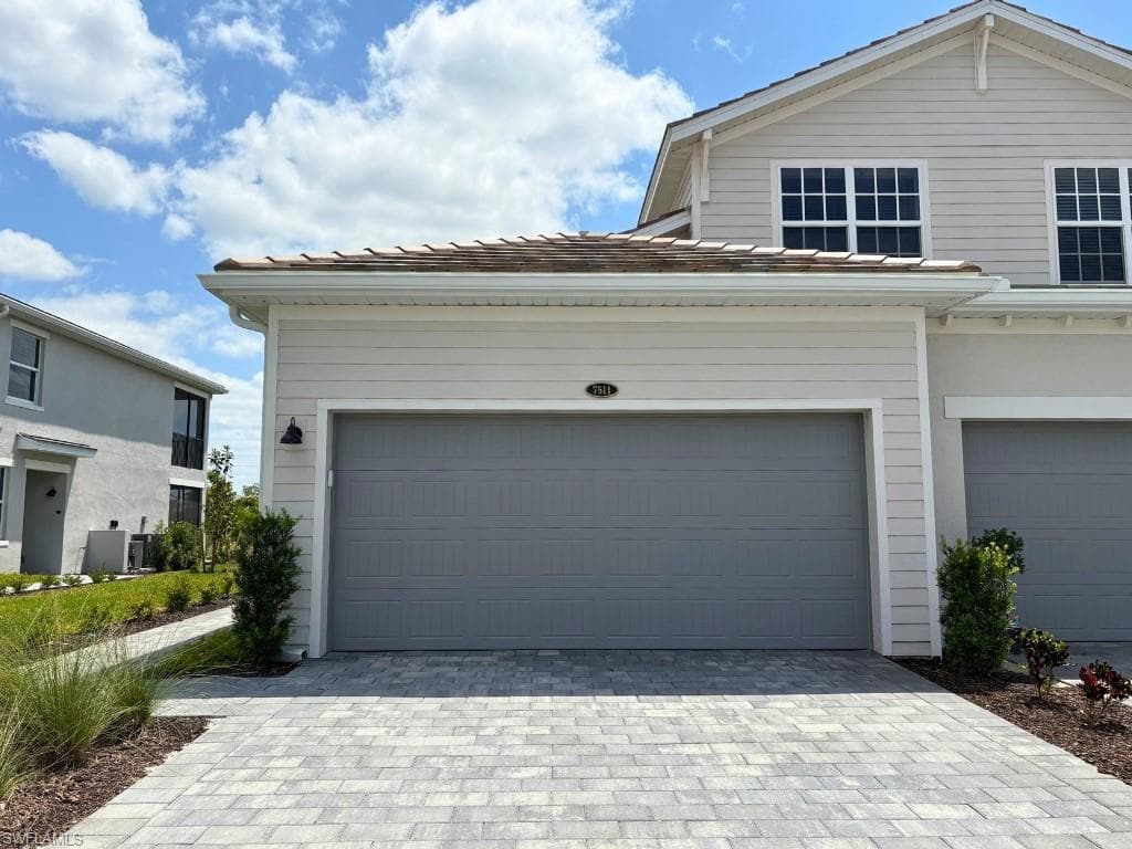 5680 Melbourne CT 7511 AVE MARIA, FL 34142