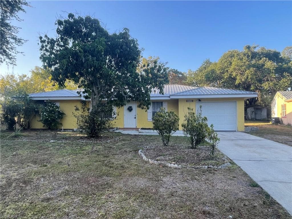 4038 Rainbow CIR LABELLE, FL 33935