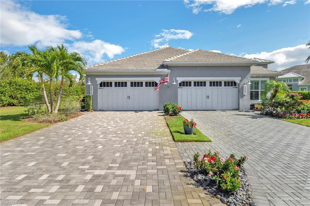 5977 Haiti Drive NAPLES, FL 34113