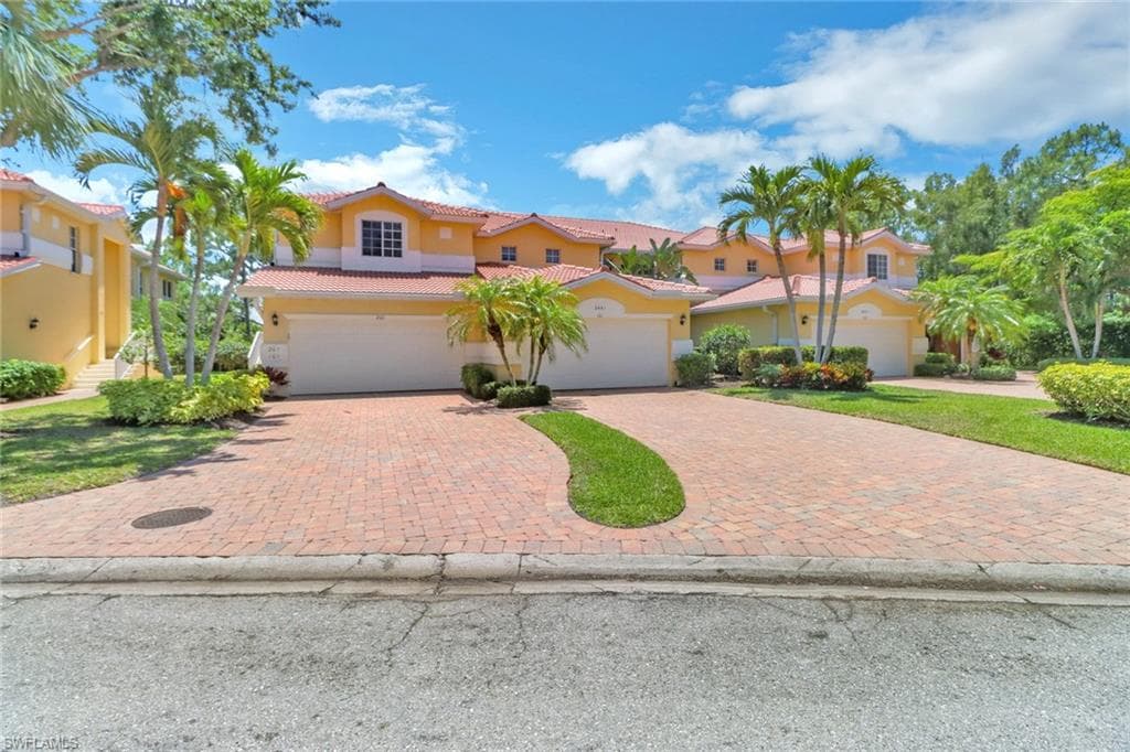 3441 Morning Lake DR 201 ESTERO, FL 34134