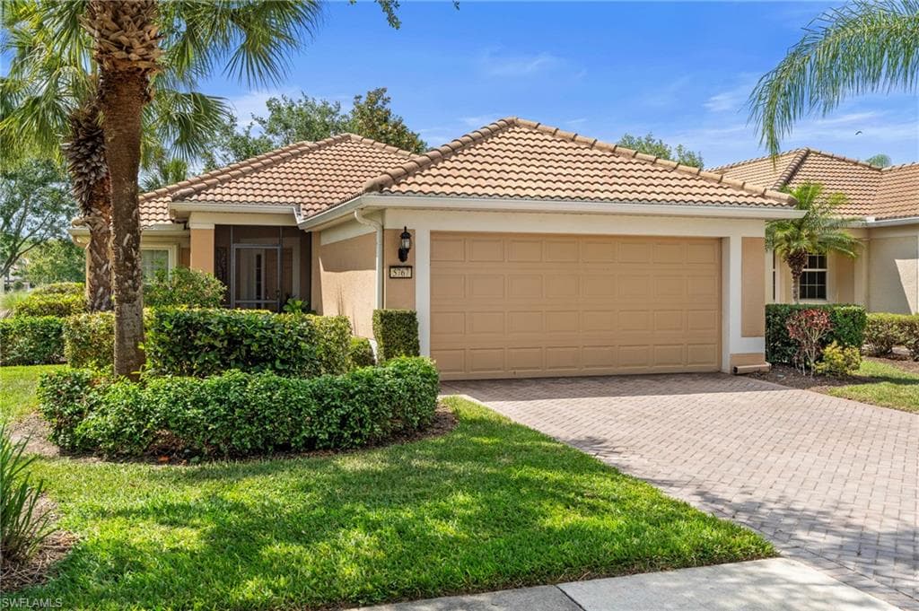 5767 Declaration CT AVE MARIA, FL 34142