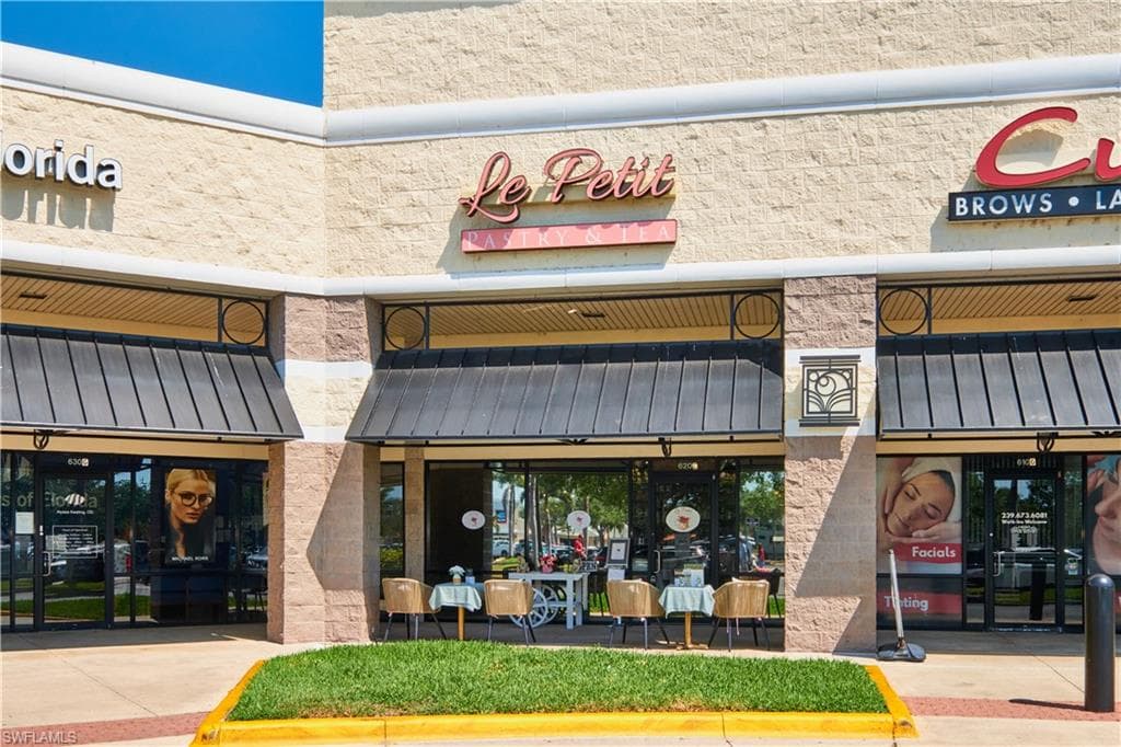 2301 Del Prado BLVD S CAPE CORAL, FL 33990