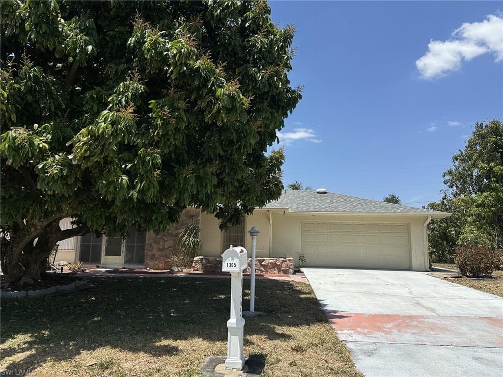1365 Kingswood CT FORT MYERS, FL 33919