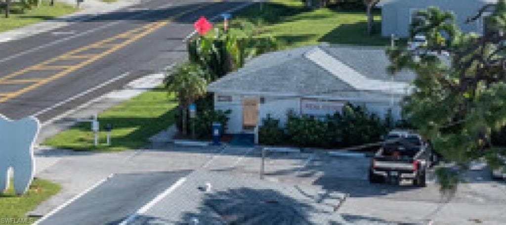 7328 Sanibel BLVD