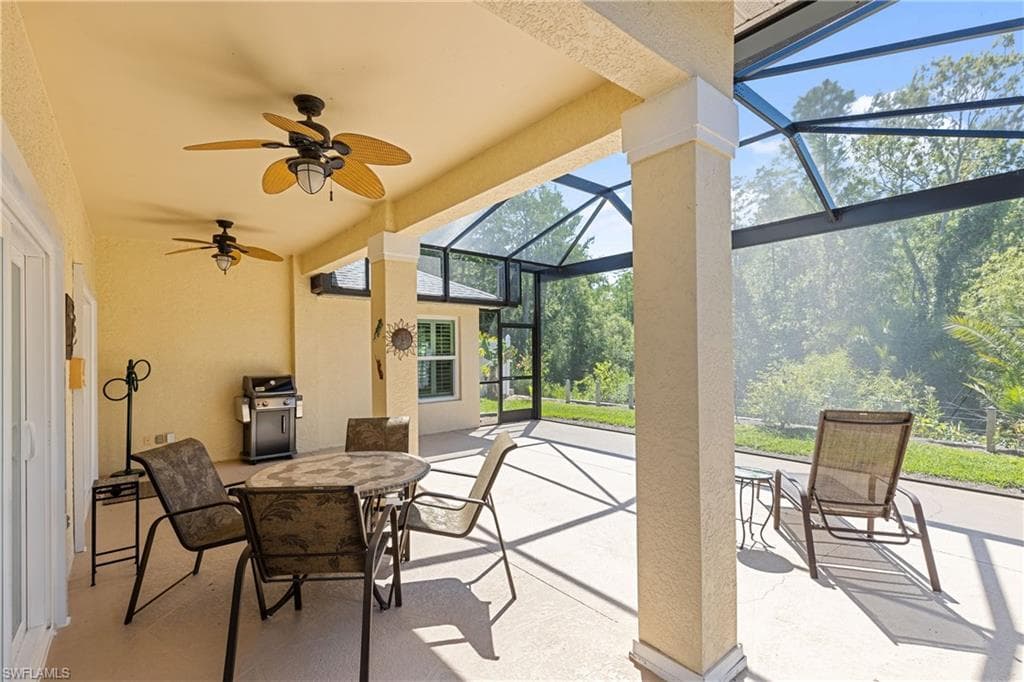 1195 Silverstrand DR NAPLES, FL 34110