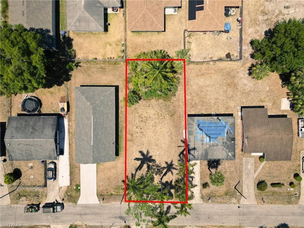 2132 Davis ST FORT MYERS, FL 33916