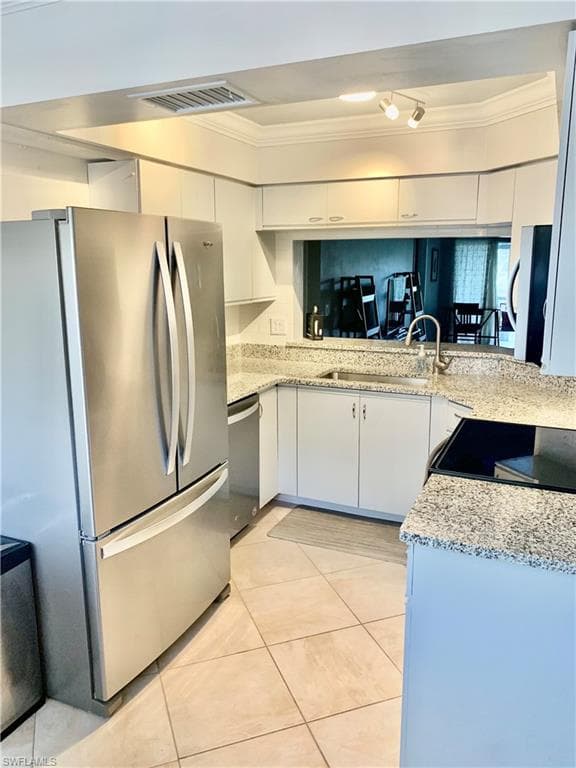 157 Wading Bird CIR K104 NAPLES, FL 34110
