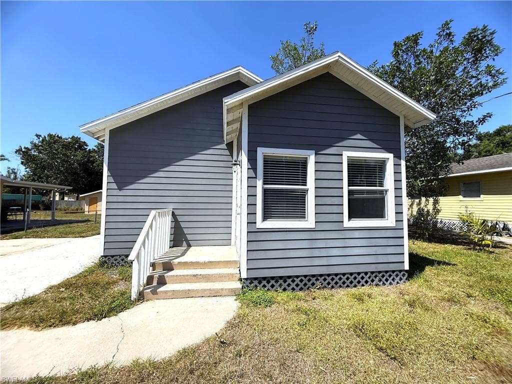 3341 Marion ST FORT MYERS, FL 33916