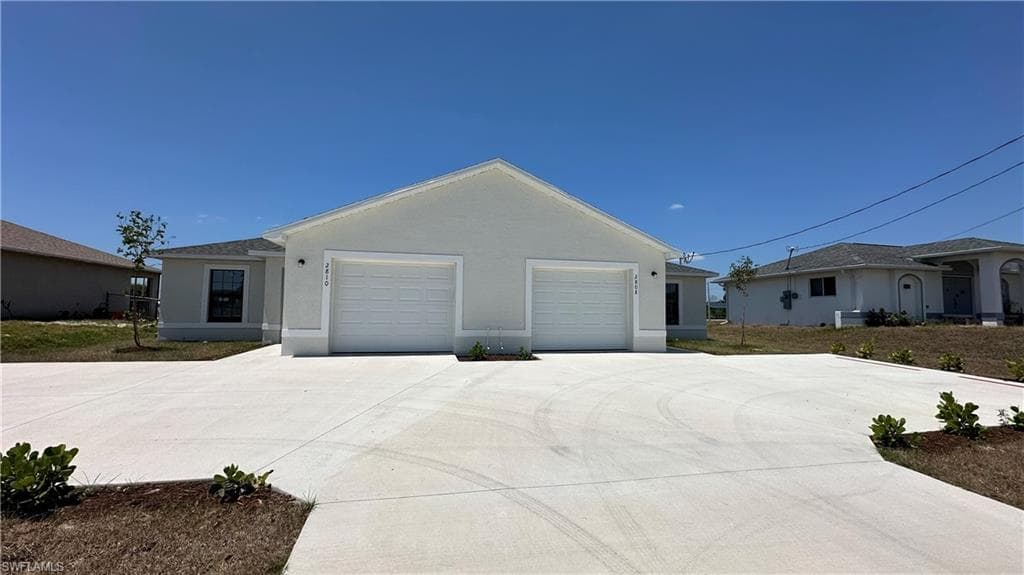 2810 SW 7th PL CAPE CORAL, FL 33914