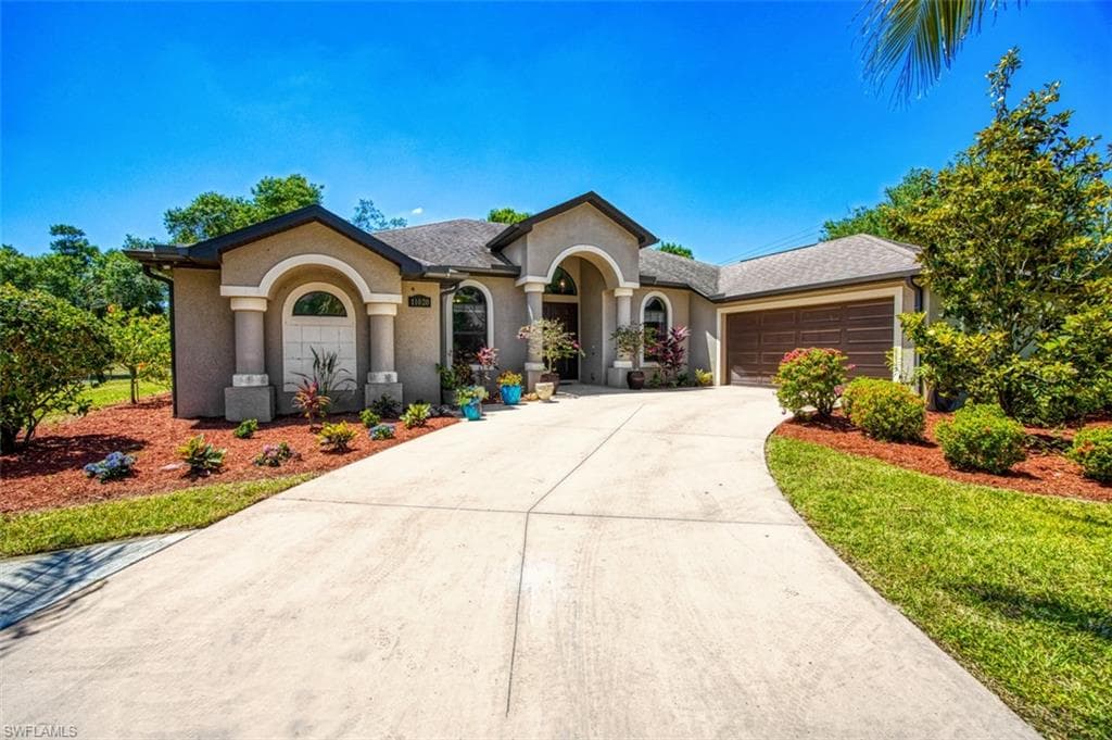 11020 HOMESTEAD LN FORT MYERS, FL 33905