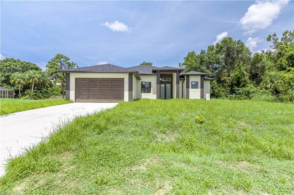 507 Dayton AVE LEHIGH ACRES, FL 33972