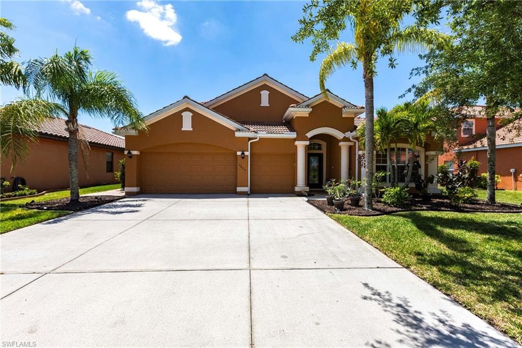 2808 Via Piazza LOOP FORT MYERS, FL 33905
