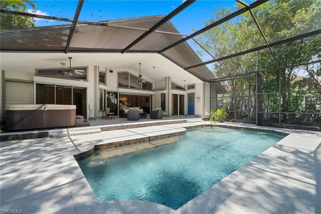 1904 Timberline DR NAPLES, FL 34109