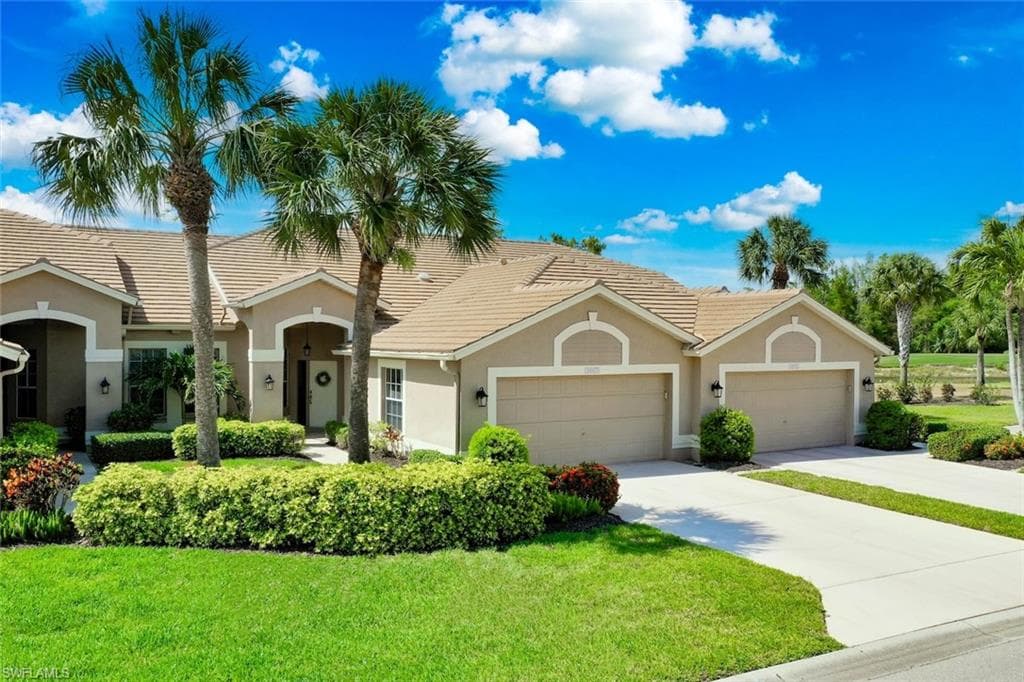 14979 Hickory Greens CT FORT MYERS, FL 33912