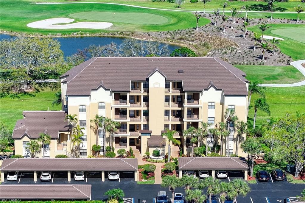 220 Vintage CIR B103 NAPLES, FL 34119