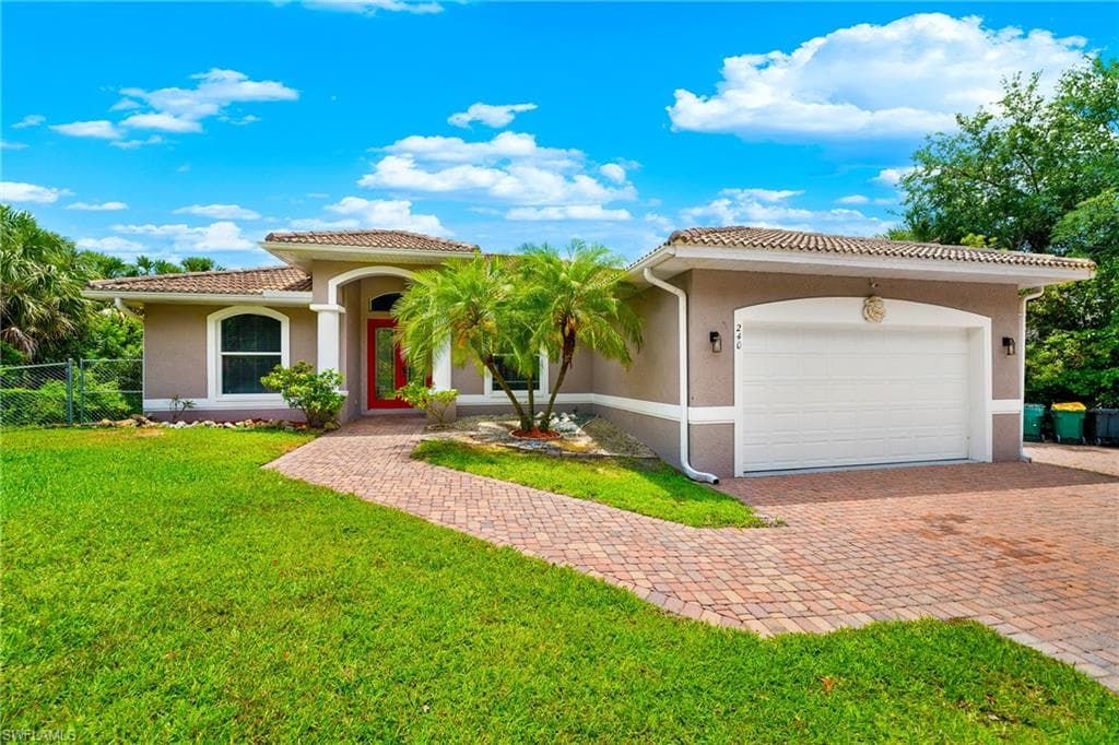 240 12th AVE NW NAPLES, FL 34120