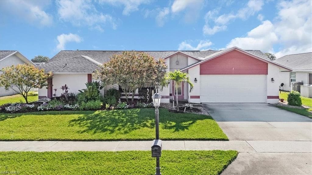10620 Regent CIR NAPLES, FL 34109