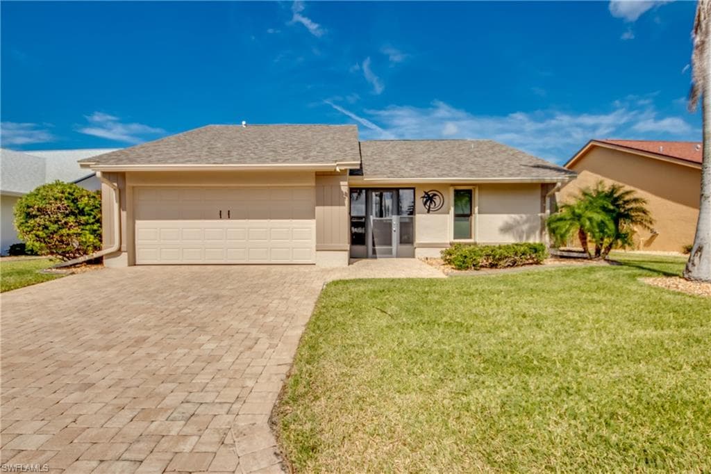 11115 Caravel CIR FORT MYERS, FL 33908