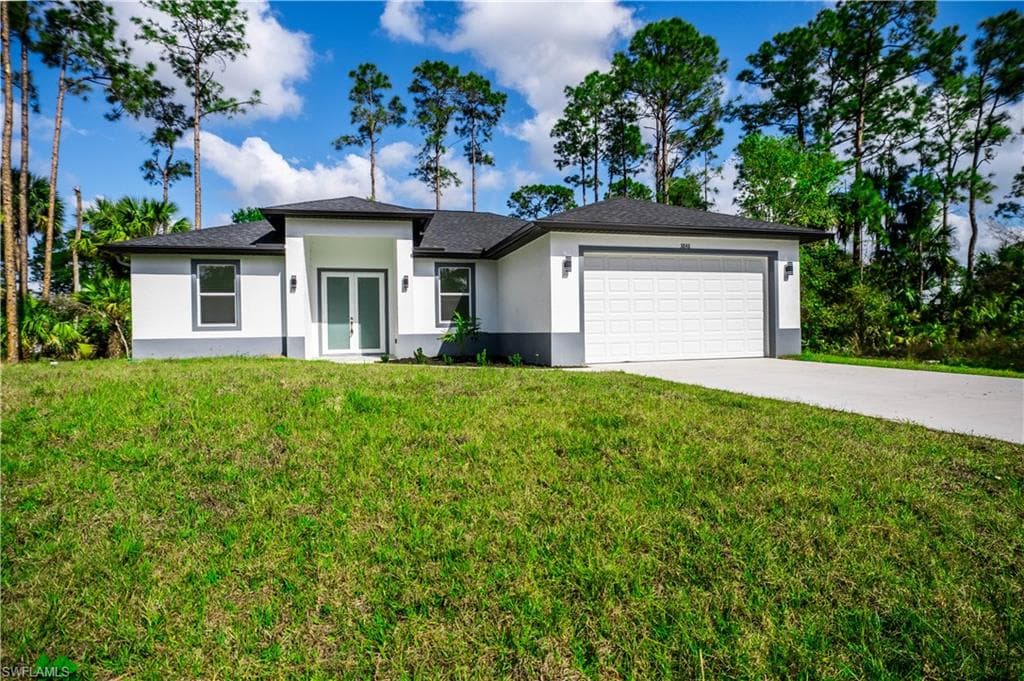 3423 31st ST W LEHIGH ACRES, FL 33971