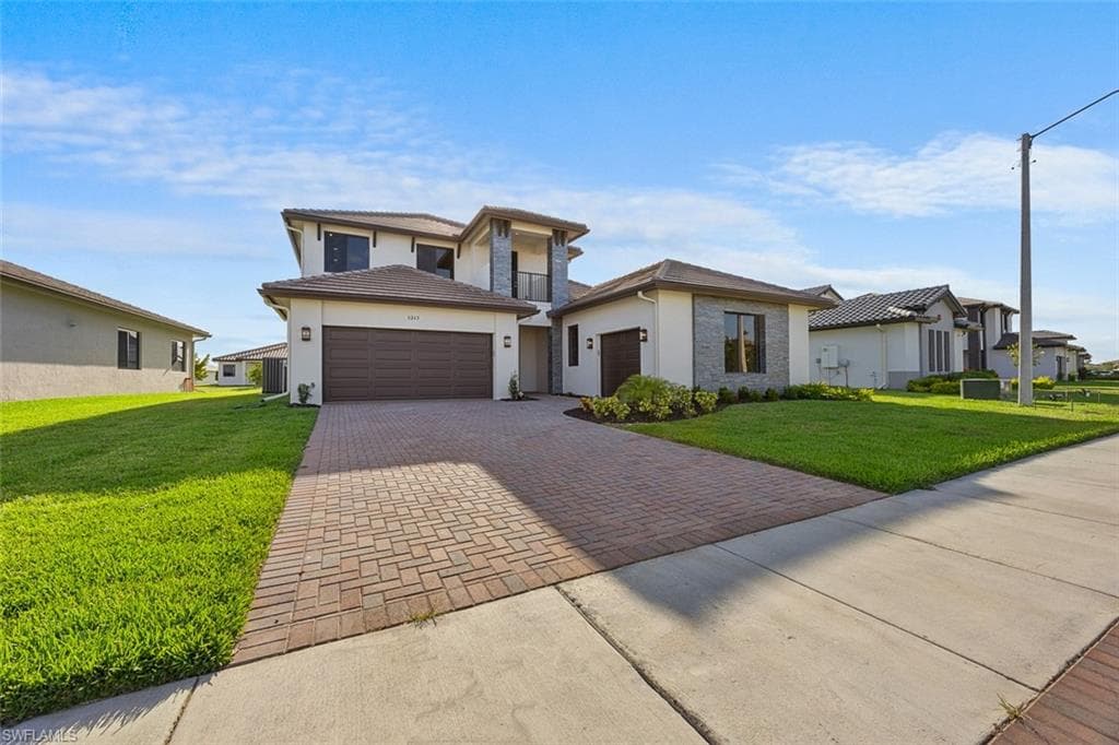 5243 Karlia DR AVE MARIA, FL 34142