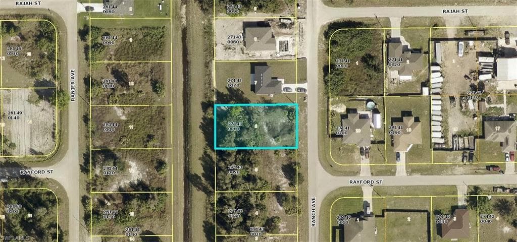 322 Ranch AVE LEHIGH ACRES, FL 33974