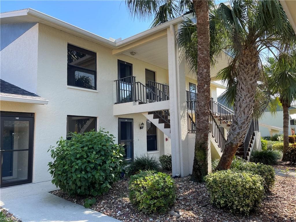 15180 Riverbend BLVD 305 NORTH FORT MYERS, FL 33917
