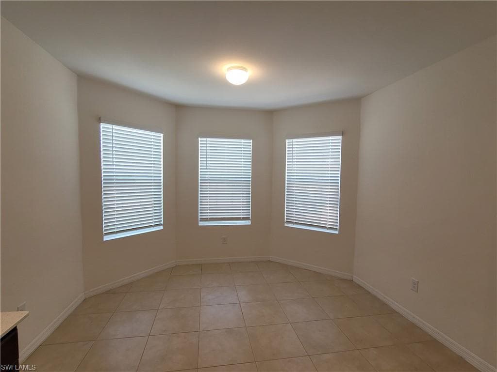 1230 NW 19th ST CAPE CORAL, FL 33993