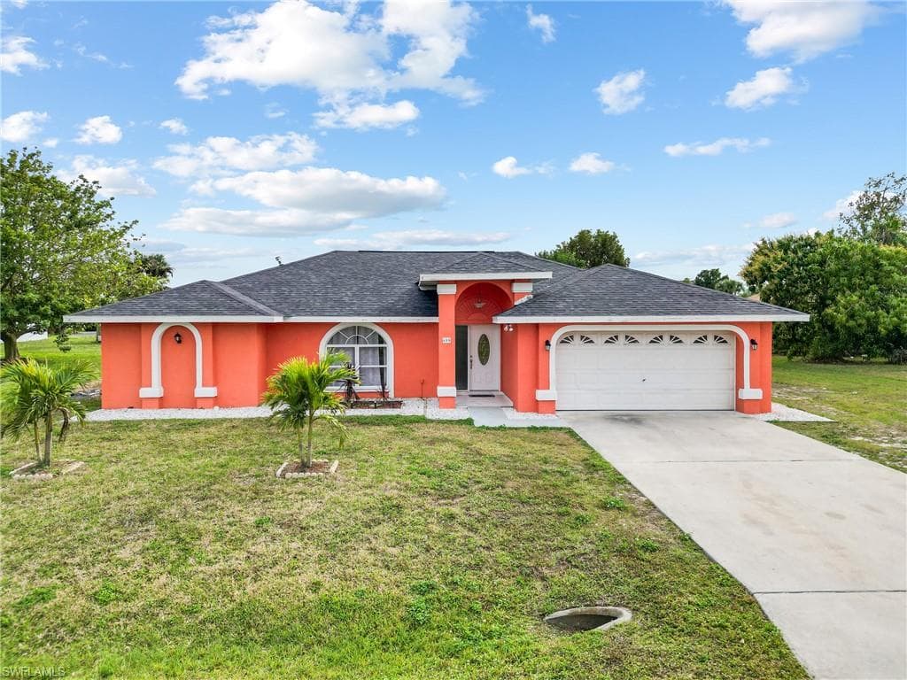 608 Lhommedieu ST LEHIGH ACRES, FL 33936