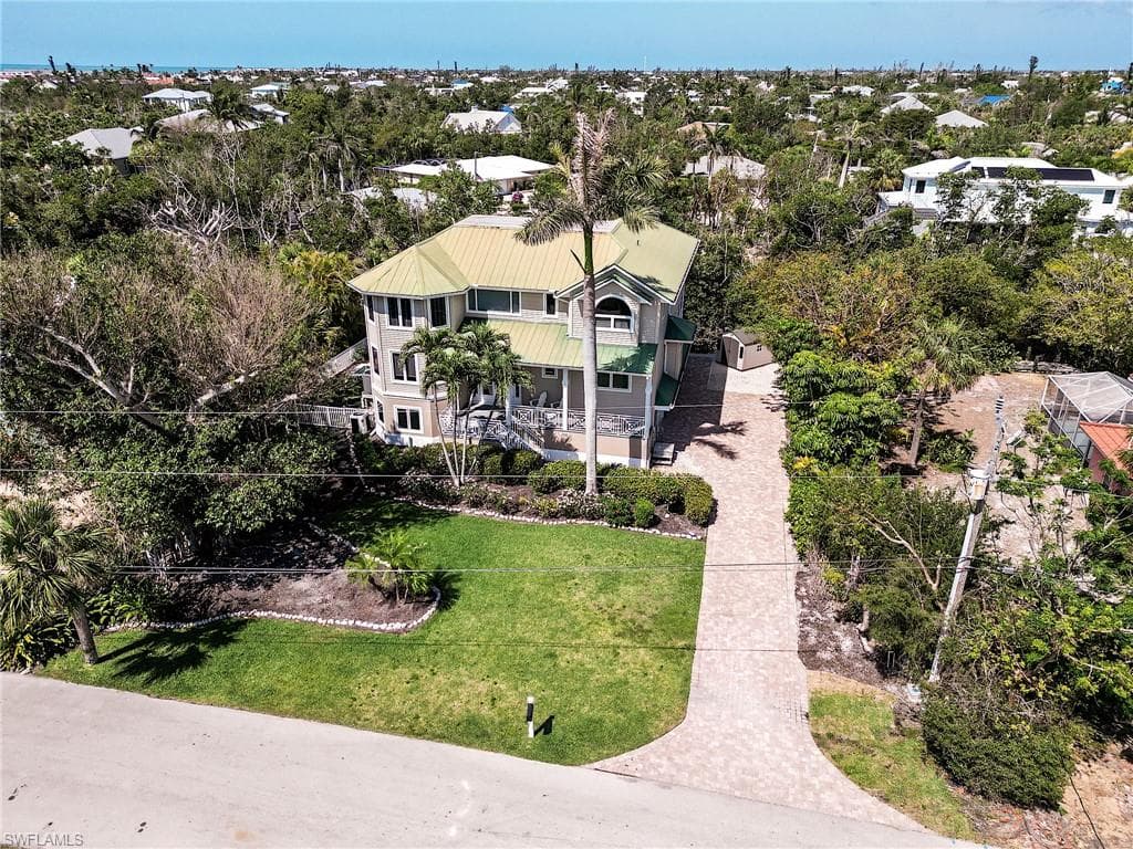 1111 Schooner PL SANIBEL, FL 33957