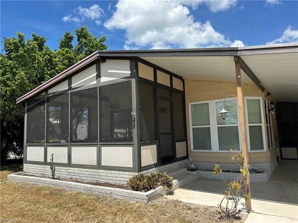 26249 Squire LN BONITA SPRINGS, FL 34135