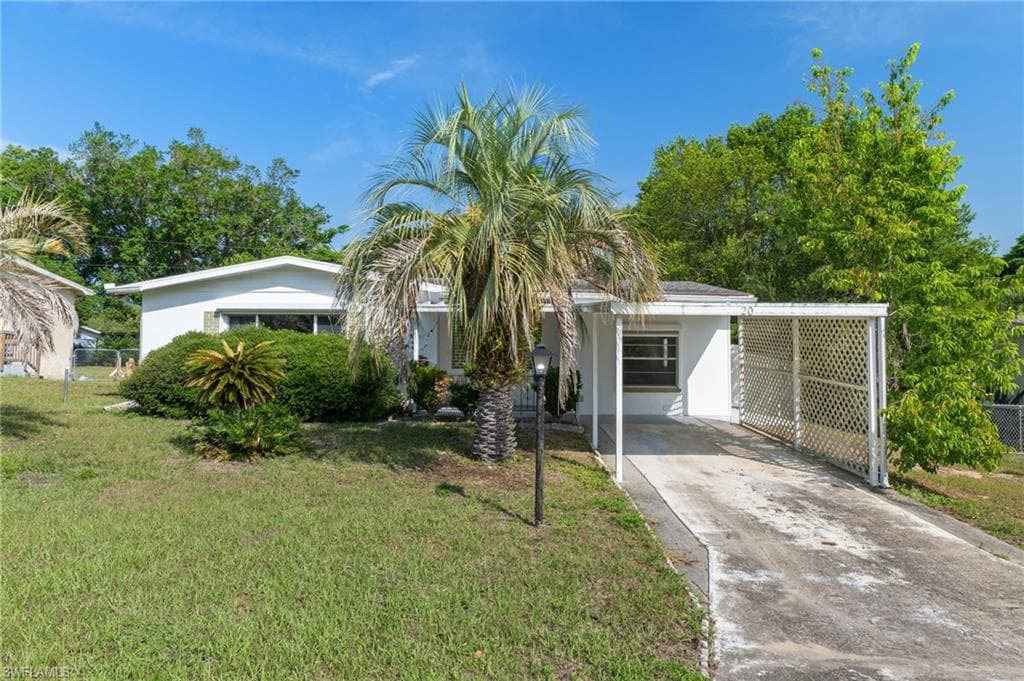 20 S Barbour ST BEVERLY HILLS, FL 34465
