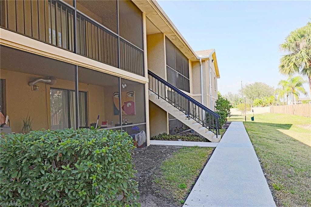 5305 Summerlin RD 515 FORT MYERS, FL 33919