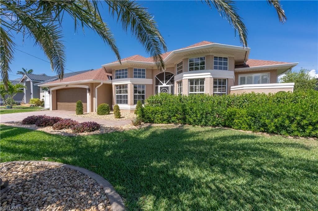 5228 SW 8th CT CAPE CORAL, FL 33914