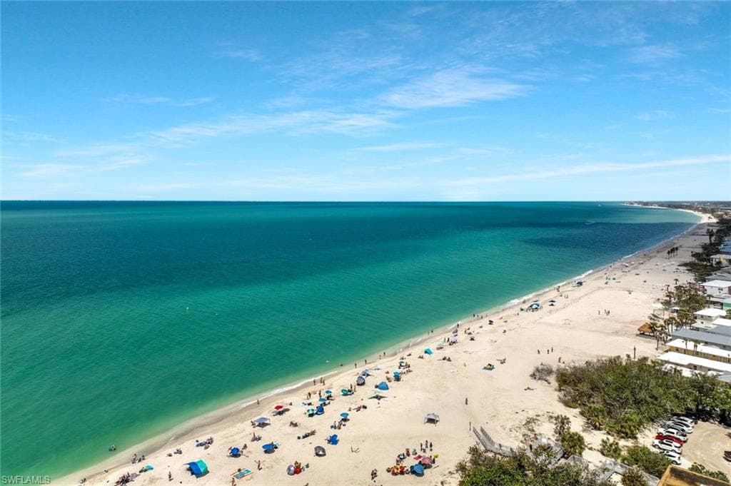 413 Pameto RD NOKOMIS, FL 34275